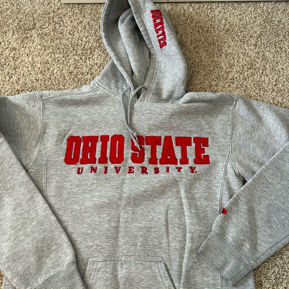 Ohio state buckeyes gray sweatshirt (OSU)